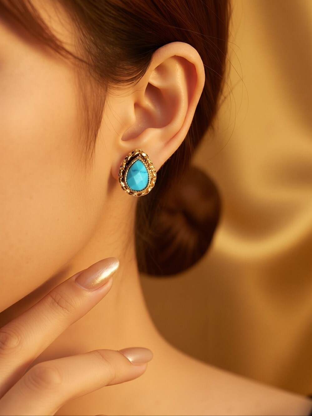 NWT Sensa For Nadine West Gold and Faux Turquoise Teardrop Post Earrings ~5/8" - Picture 1 of 3